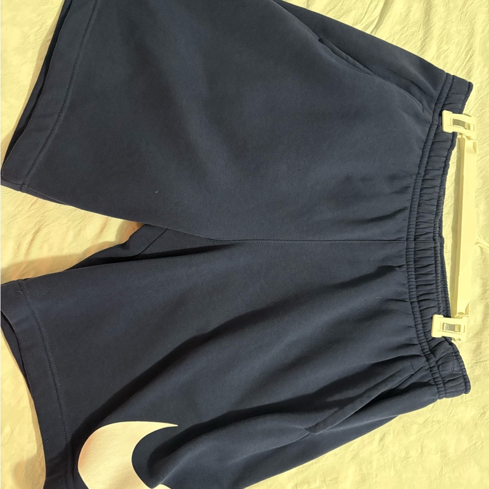 Nike Men's Athletic Shorts - Navy and White